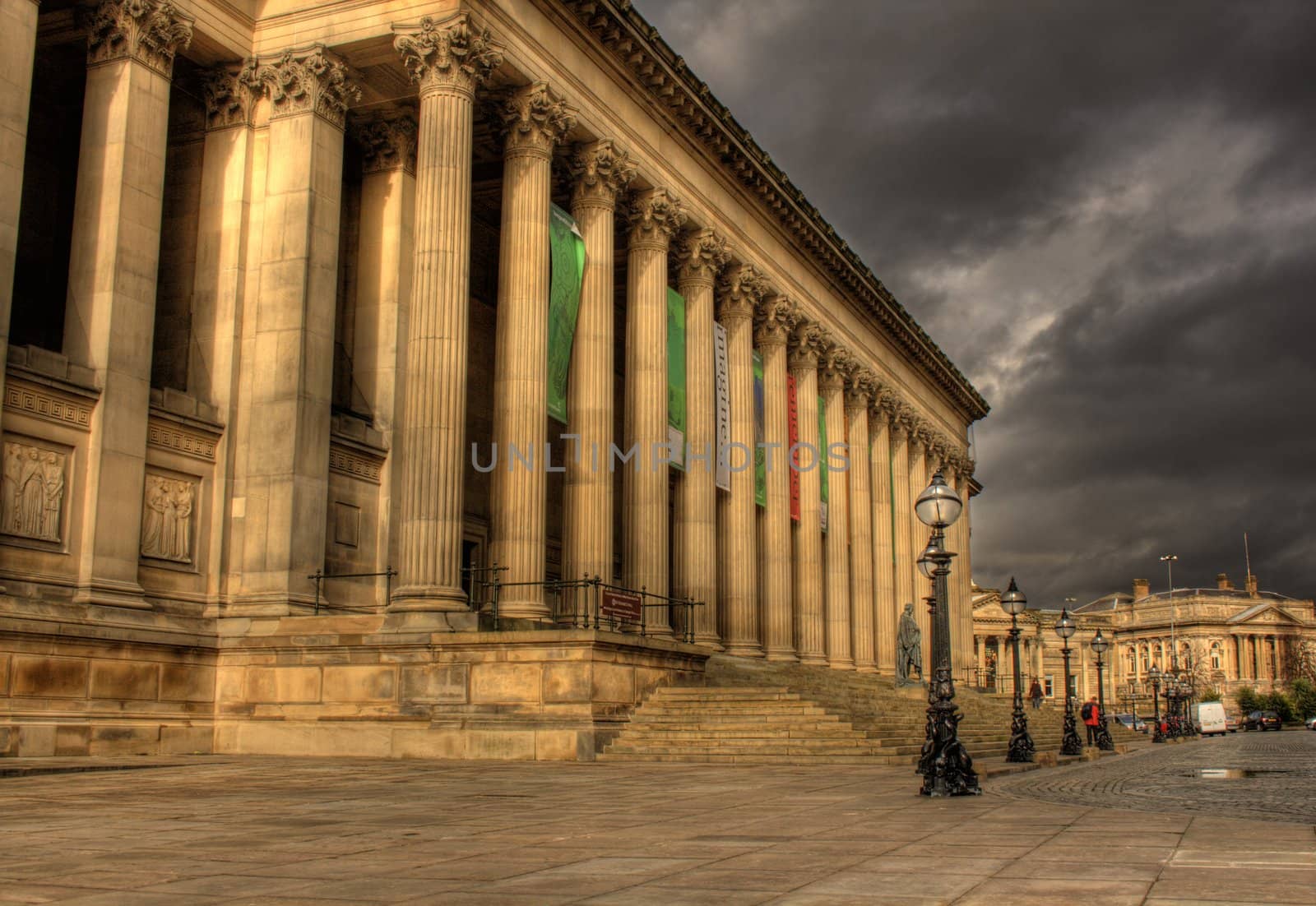 Columns on St Georges Hall, Liverpool HDR