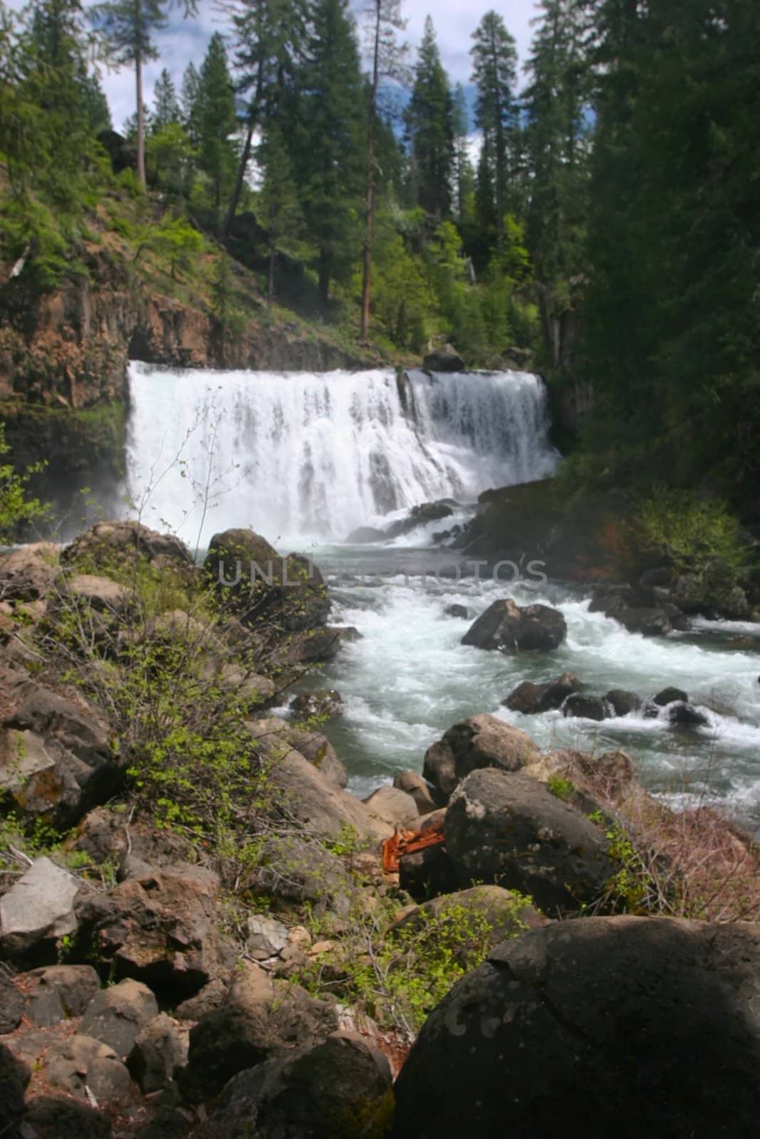 Brandy Creek Falls is a pretty little 24 ft. drop along Brandy Creek in the Whiskeytown National Recreation Area.