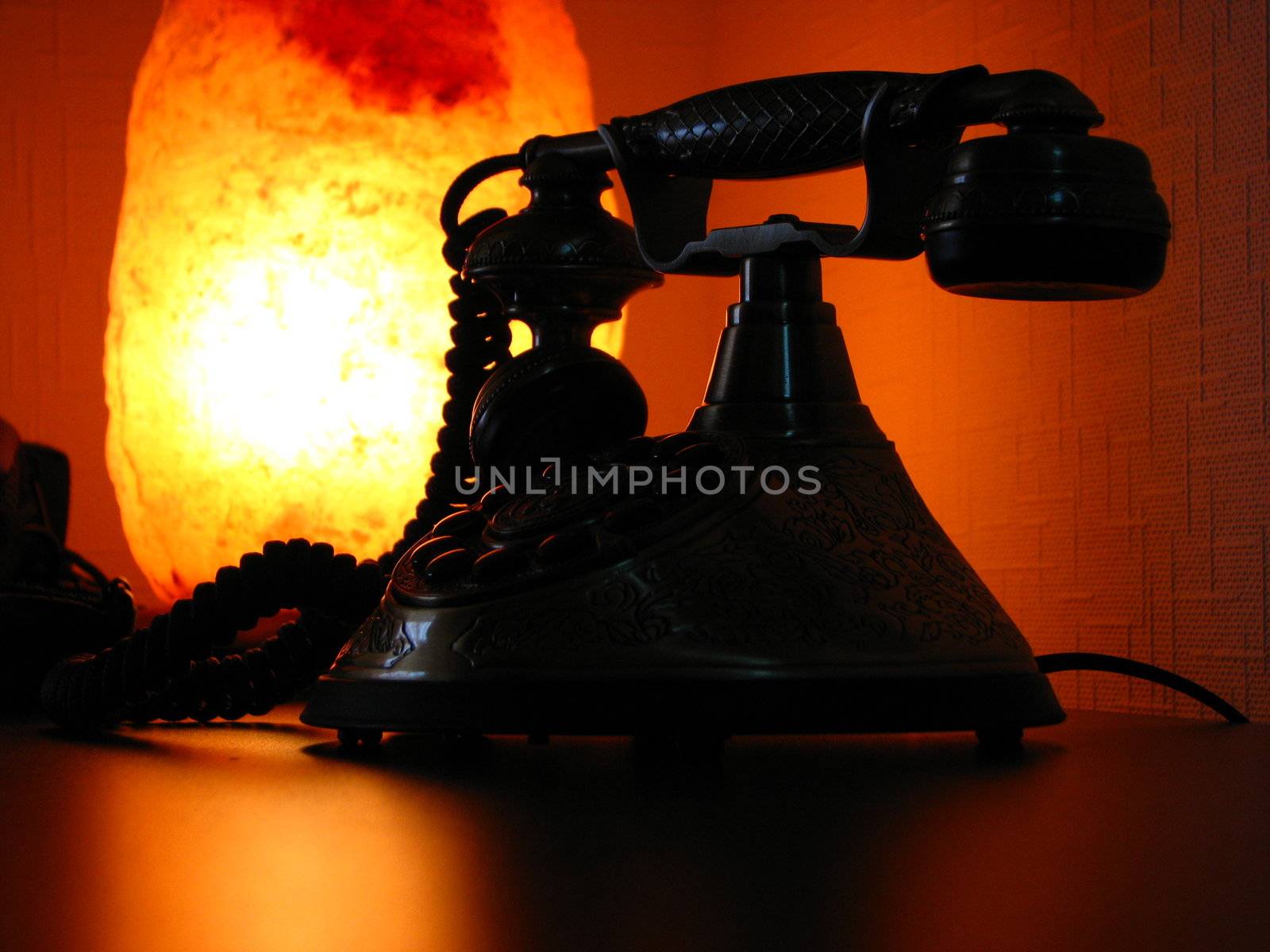 Retro phone and light