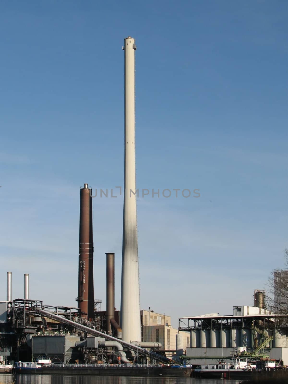 oil refinery, Lingen, Emsland, Germany, 2008