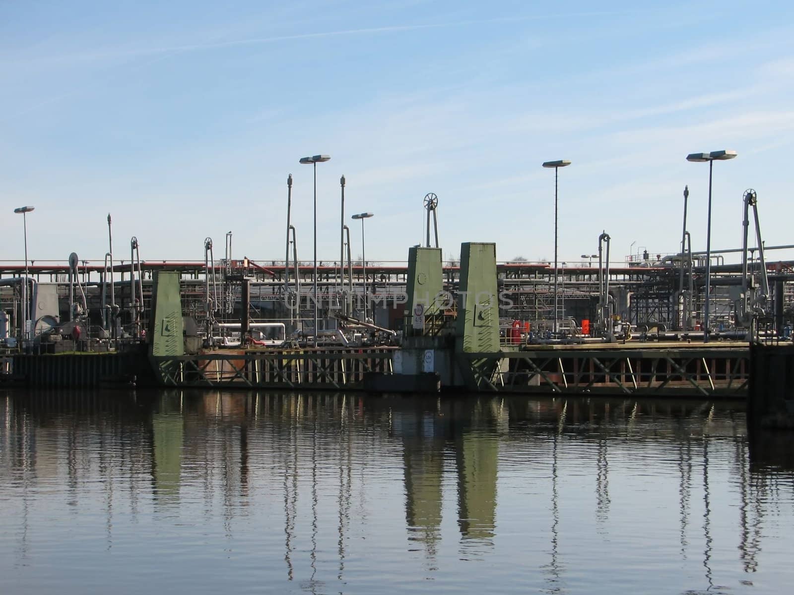 oil refinery, Lingen, Emsland, Germany, 2008