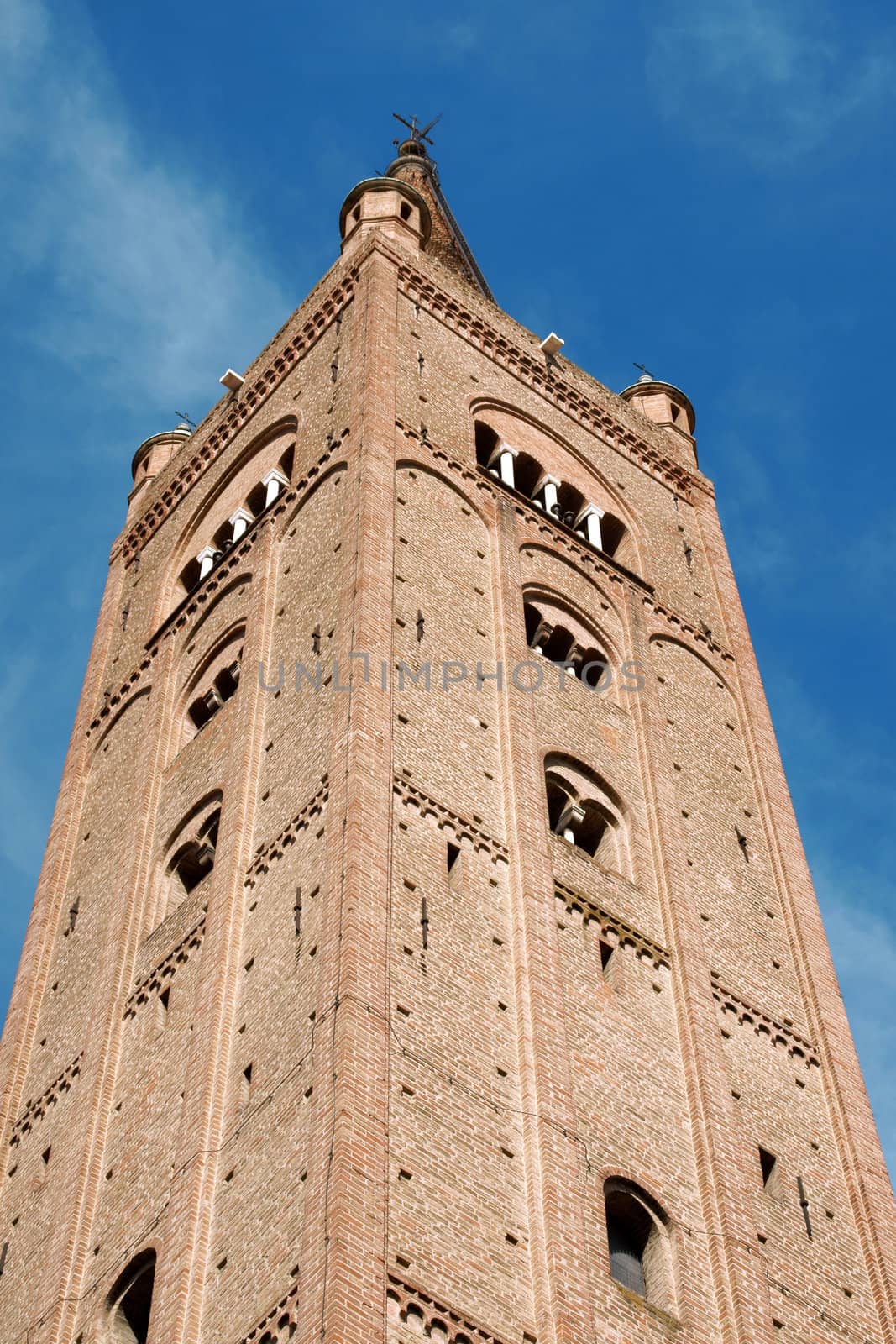 A first church was built in Forum Livii (Forlì) in the 4th century AD dedicated to St. Stephen. It was destroyed by a fire in 1173. The dedication to Saint Mercurialis the local martyr and patron had appeared since the 9th century. In 1176 the edifice was assigned to the Vallumbrosan Order. The current edifice was finished in 1180 in Lombard-Romanesque style along with the famous bell tower.