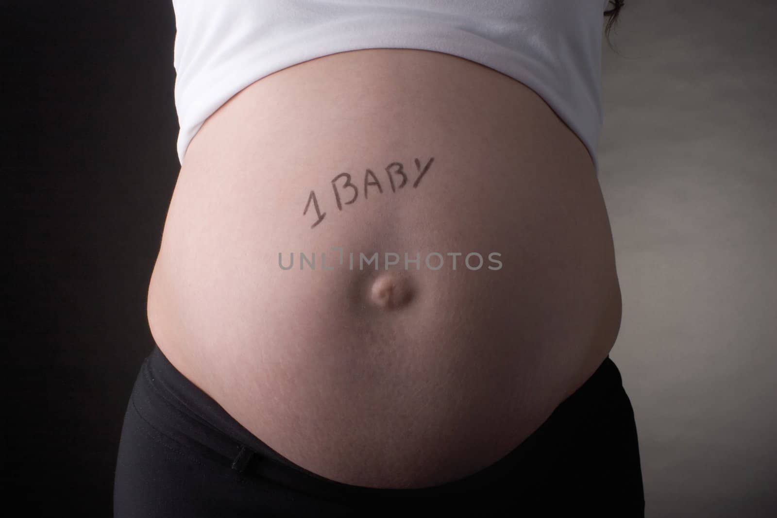 1 baby belly by mypstudio