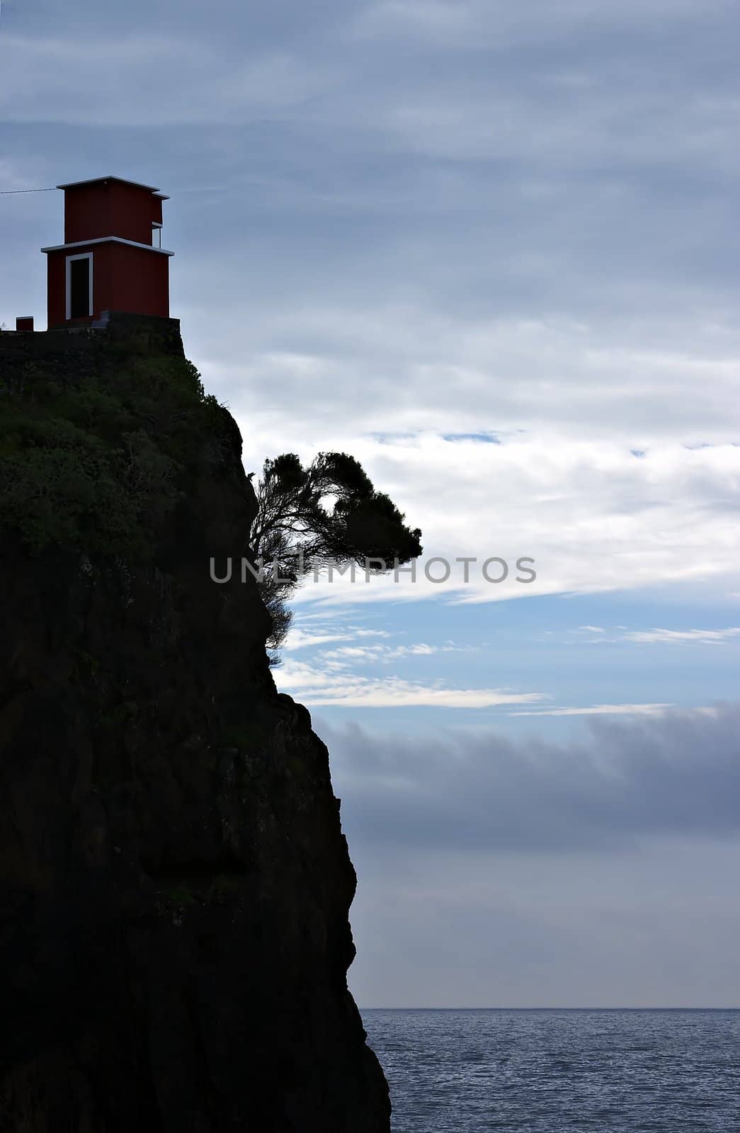 House top of the cliff