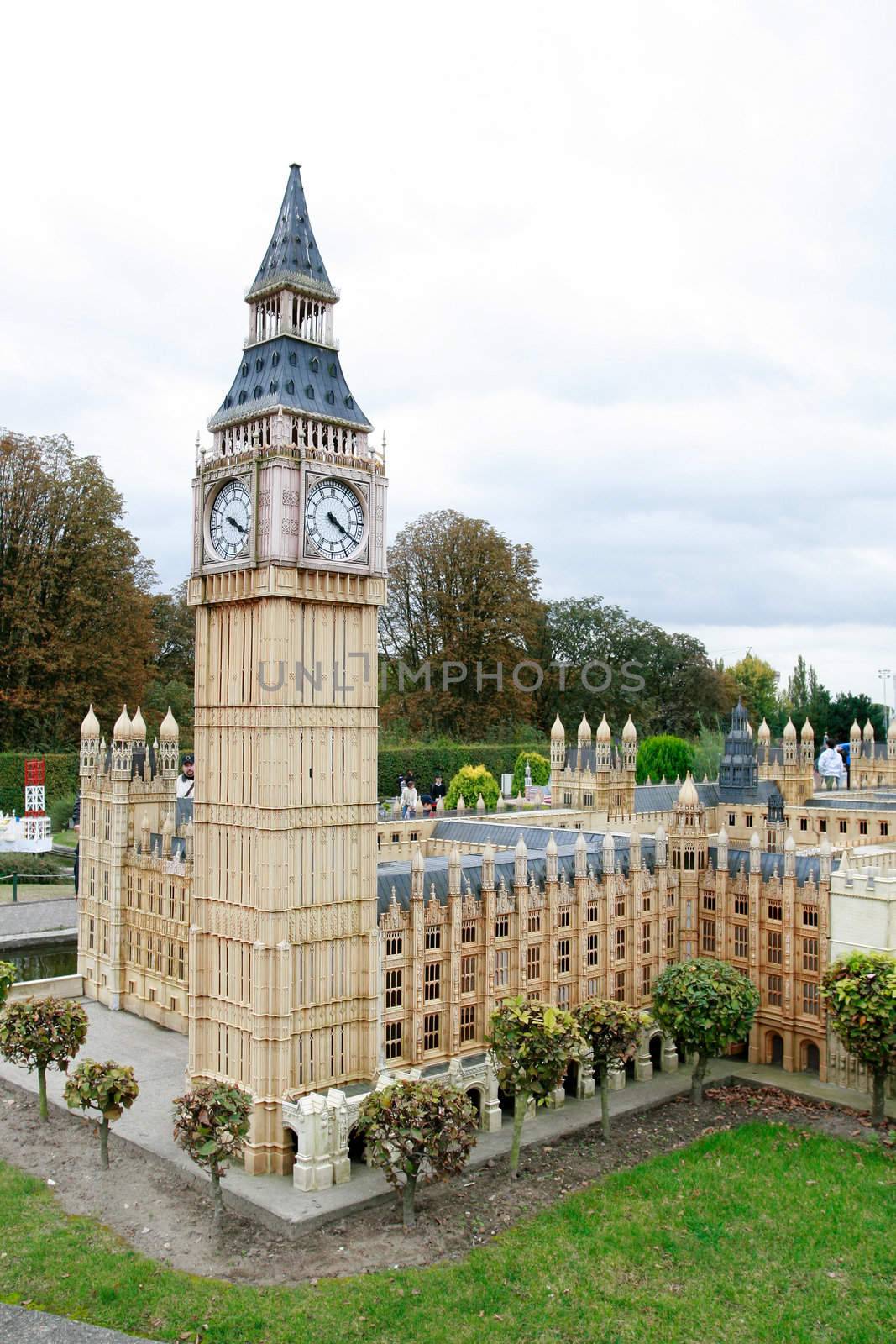 Miniature model of London Big Ben and Parliament in Mini Europe park by ints