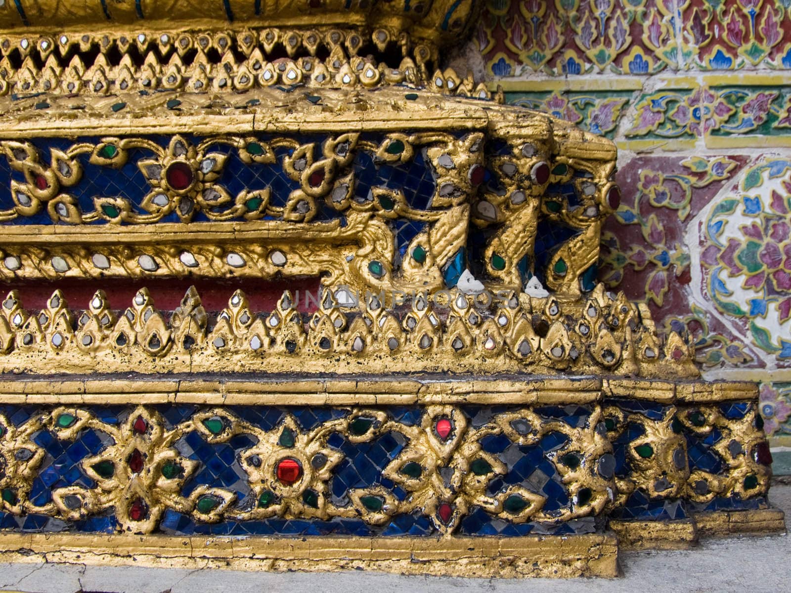 details of the King palace of Thailand