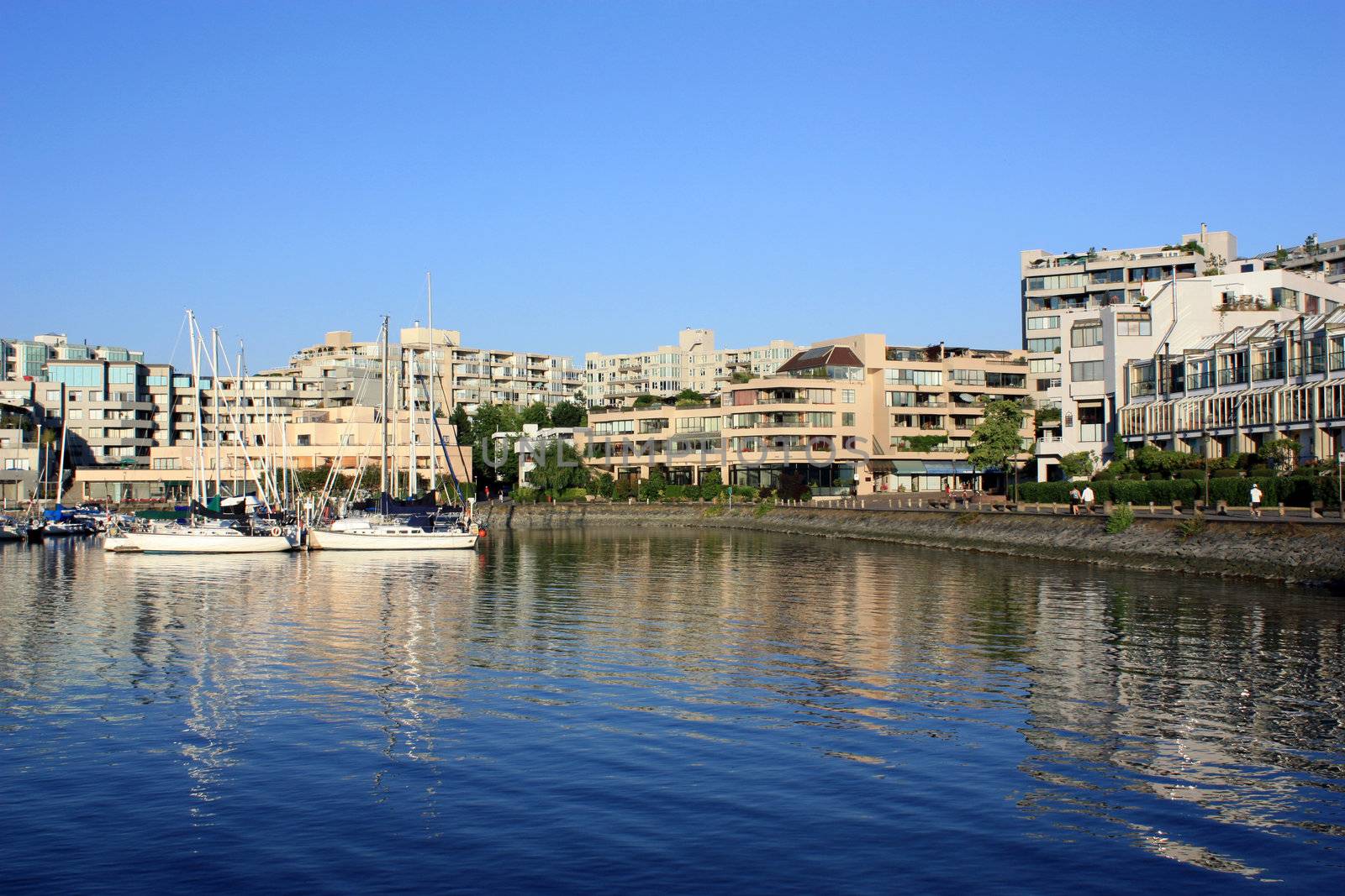 Waterfront Condominiums And Marina In Vancouver (British Columbia, Canada)