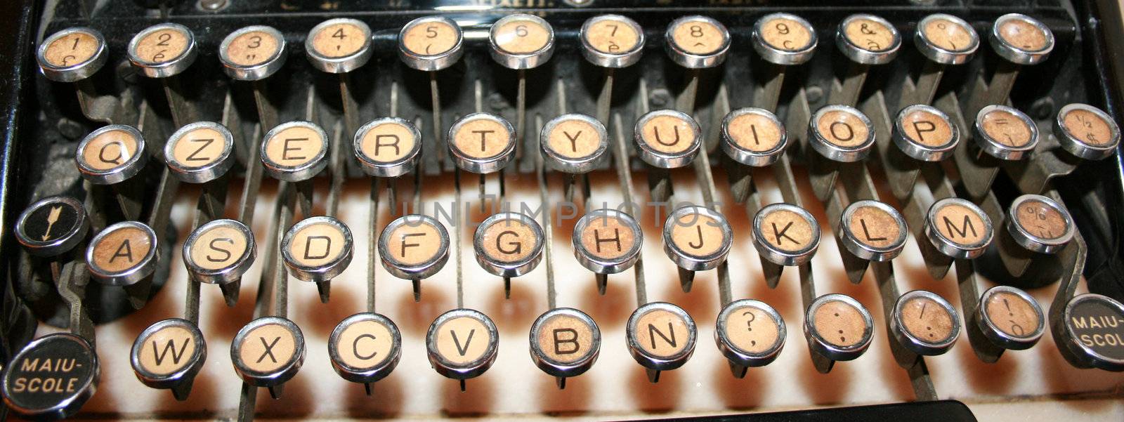 vintage and old typewriter keys
