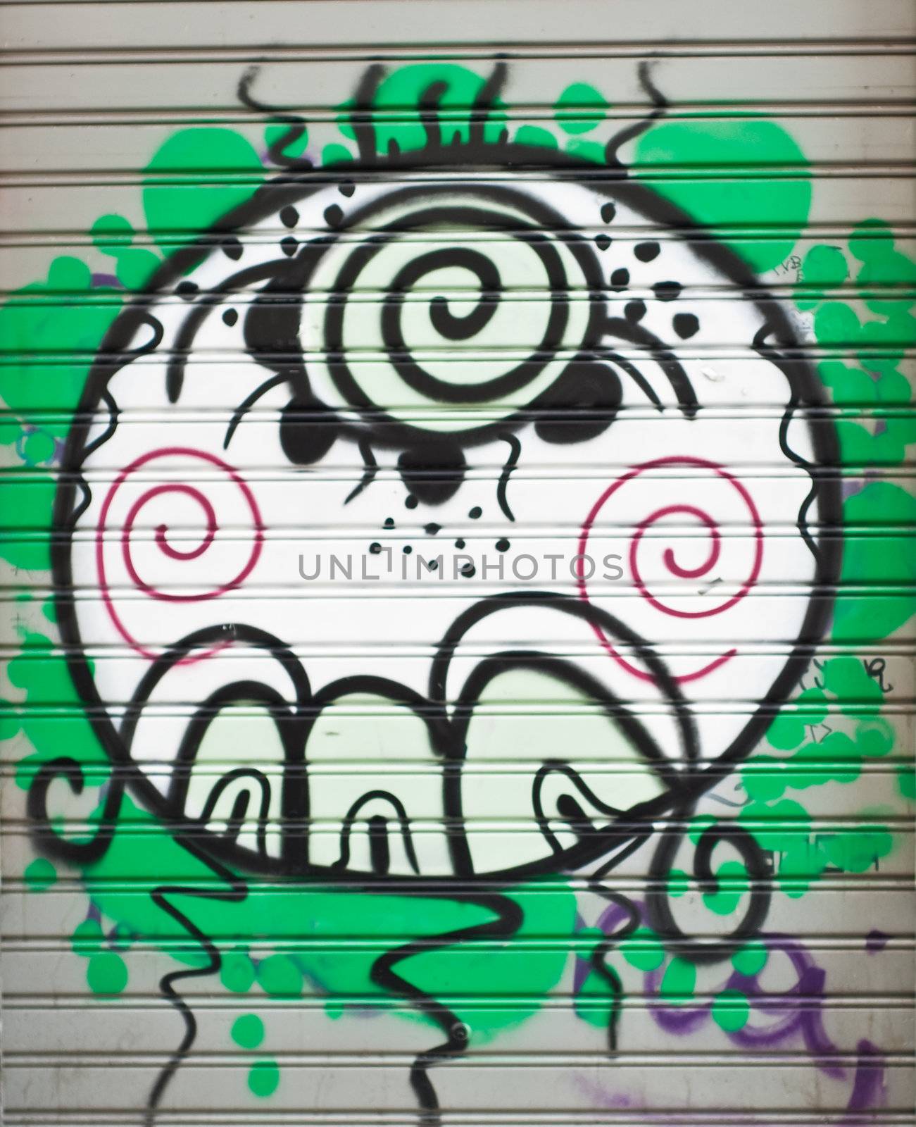 graffiti on the wall by geko103