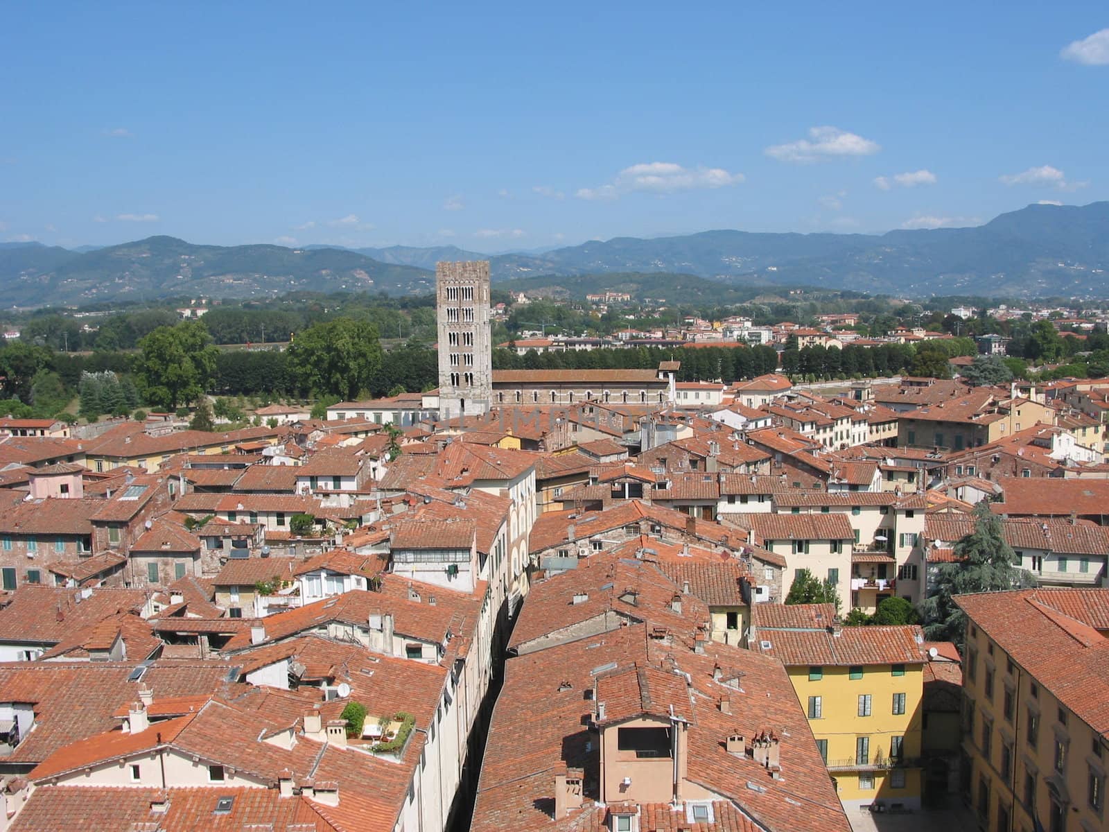 Lucca is a historycal town in Tuscany surrounded by city walls