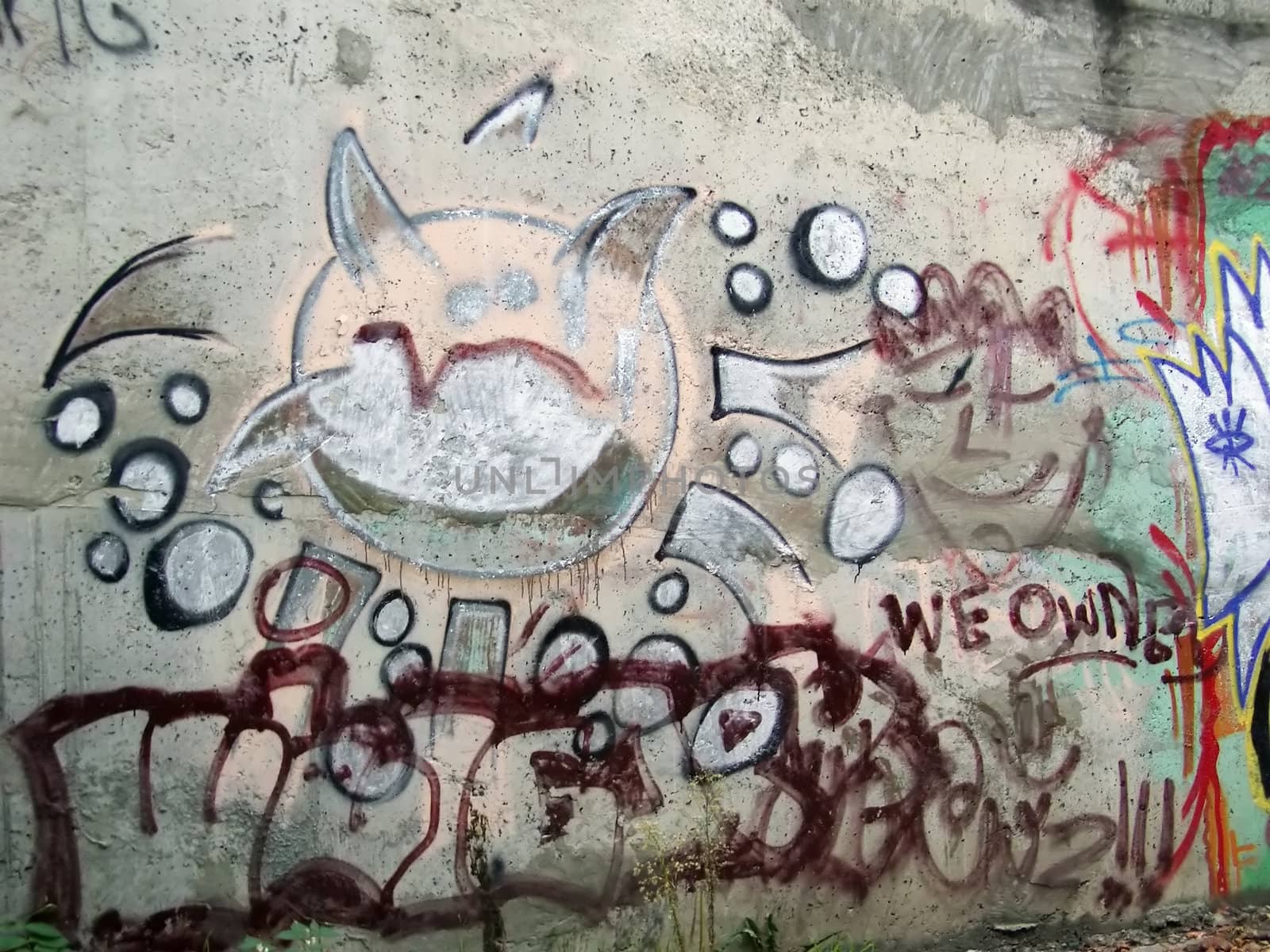 urban graffiti by paolo
