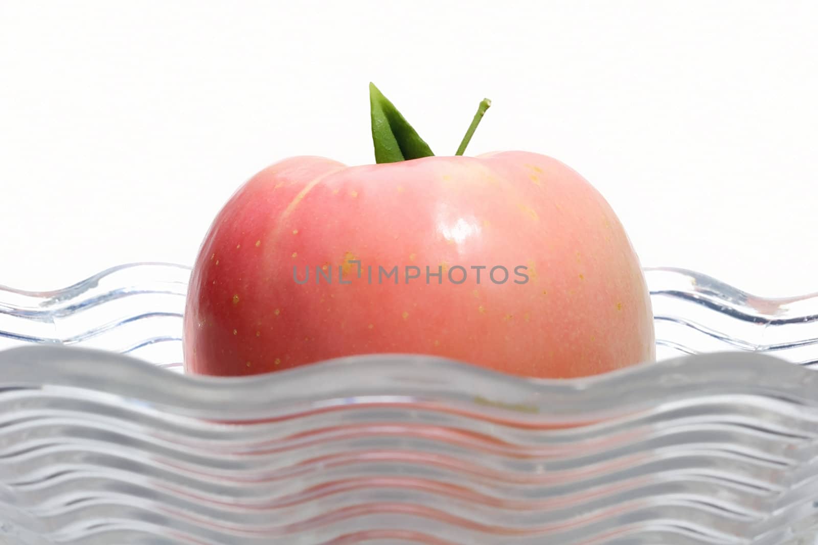 Fruits, Rose Apple, with Tail and Sheet in Wave of the Glass Vase