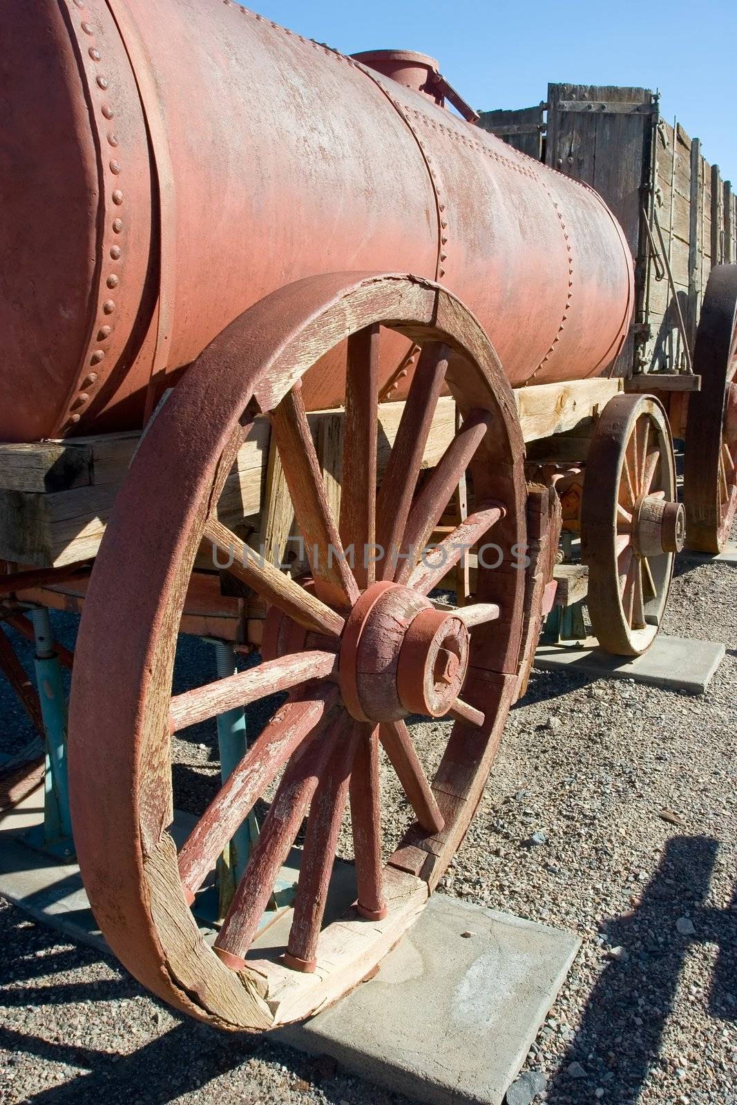 Twenty mule teams were teams of eighteen mules and two horses attached to large wagons that ferried borax out of Death Valley from 1883 to 1889.