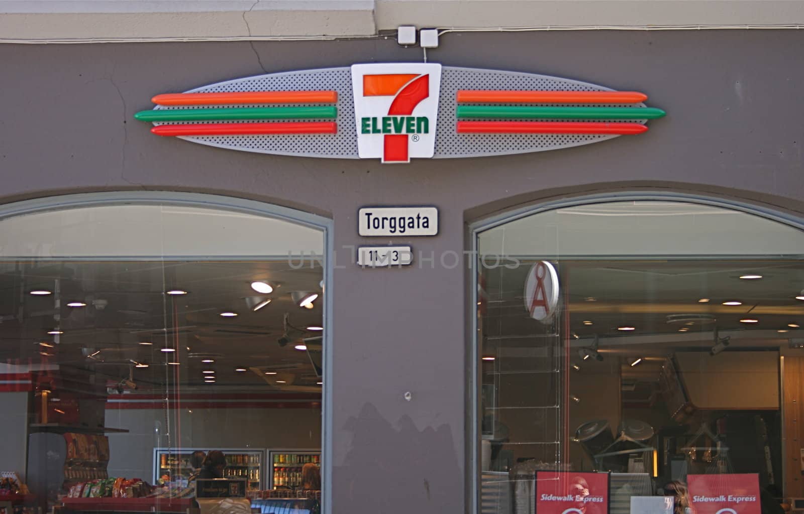 Logo, 7-eleven, Torggata, Oslo by sommerjazz