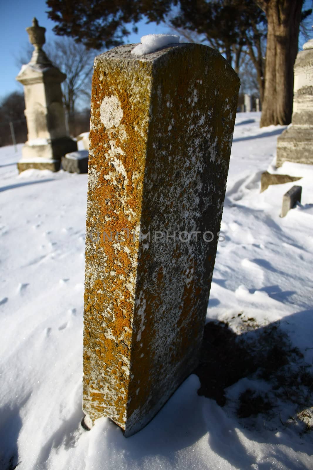 old headstone by amandaols