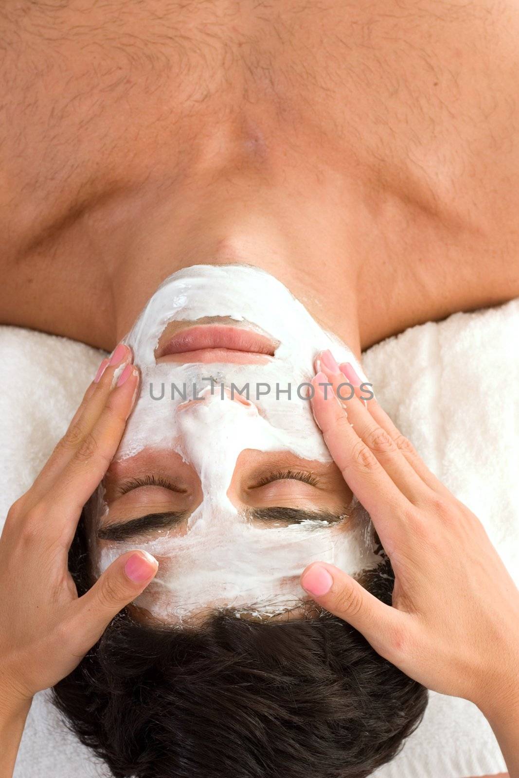 Medispas offer medical cosmetic and clinical skin care treatments for men and women.  Medispas are often serviced by  a full complement of specialists, including  clinical nurse, licensed clinical estheticians, beauticians and fcertified plastic surgeons.
