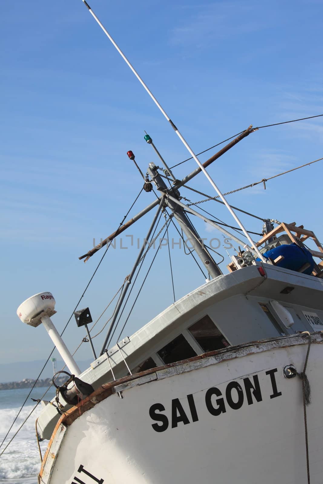 VENTURA, CA, USA - January 8, 2010 - The fishing boat SAI GON I ran aground after 4 people were rescued early morning. The rescue team tried to free the boat throughout the day January 8, 2010 in Ventura, CA