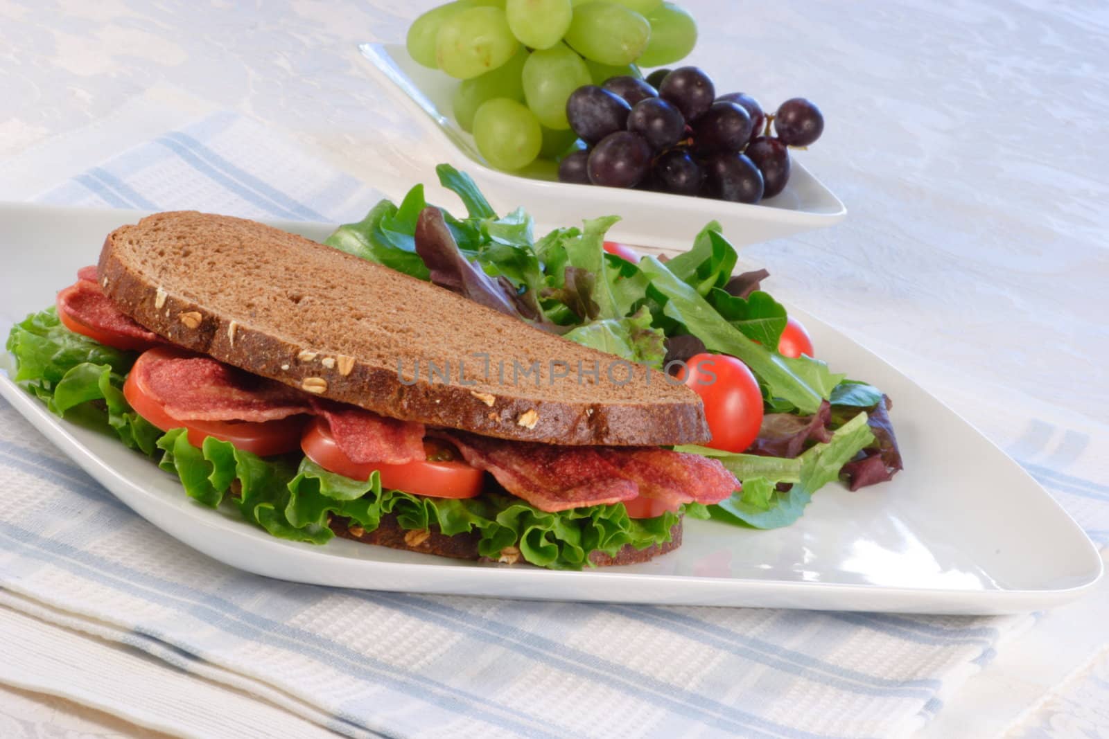 b.l.t organic sandwich by tacar