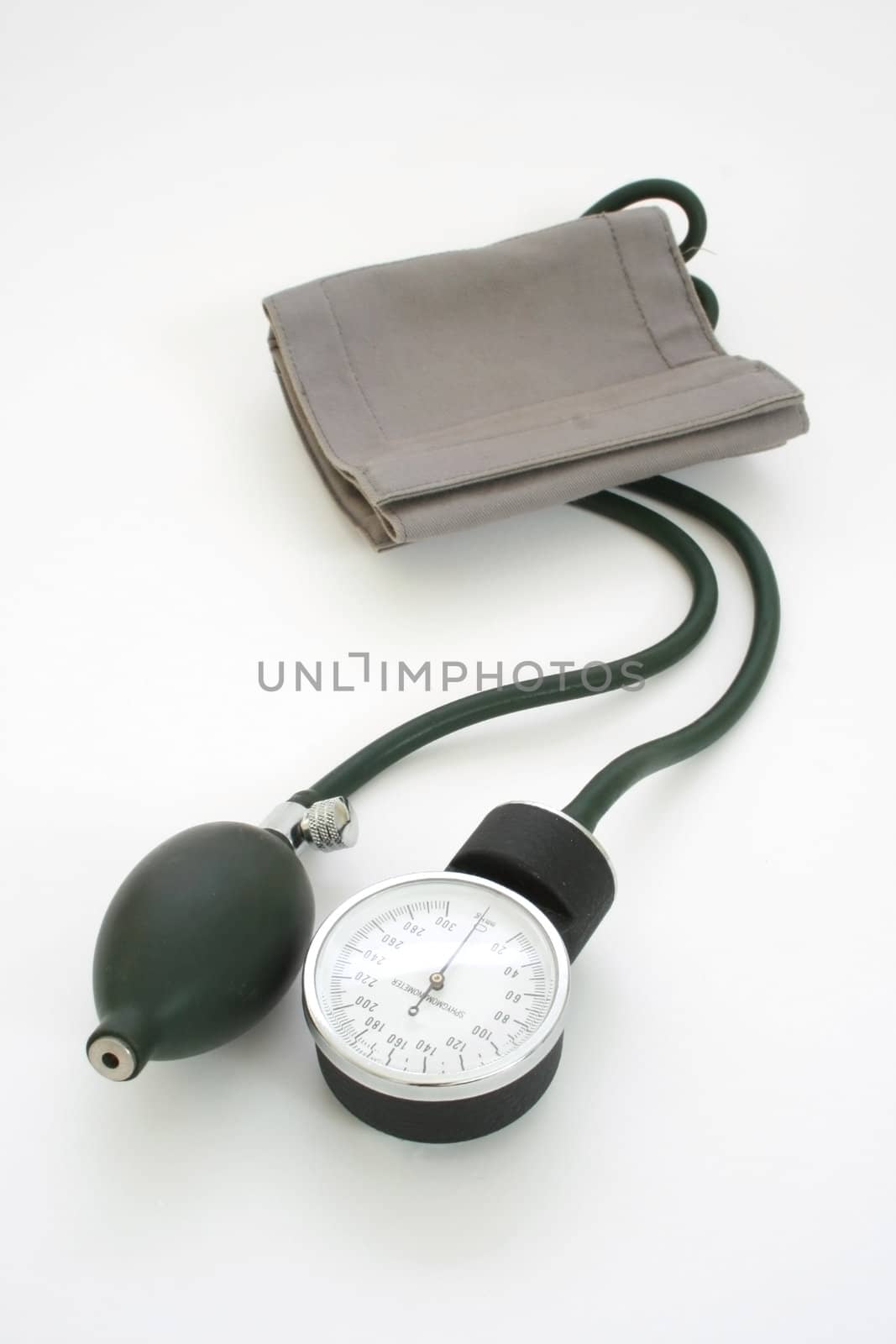 sphygmomanometer   by jonasbsl