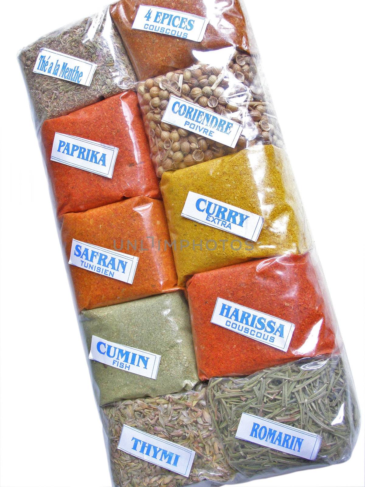 kit og different multicolore spices