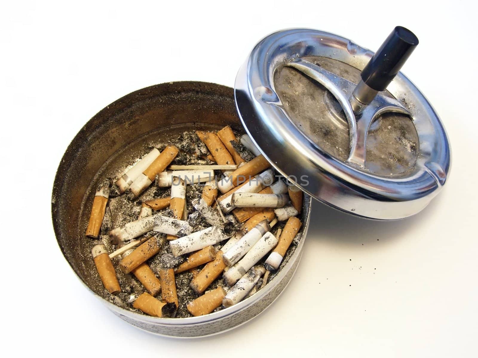 metallic ash tray with cover and on half full of 	stumps
