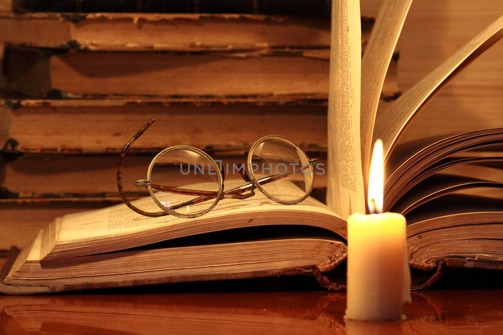 Books And Candle by kvkirillov