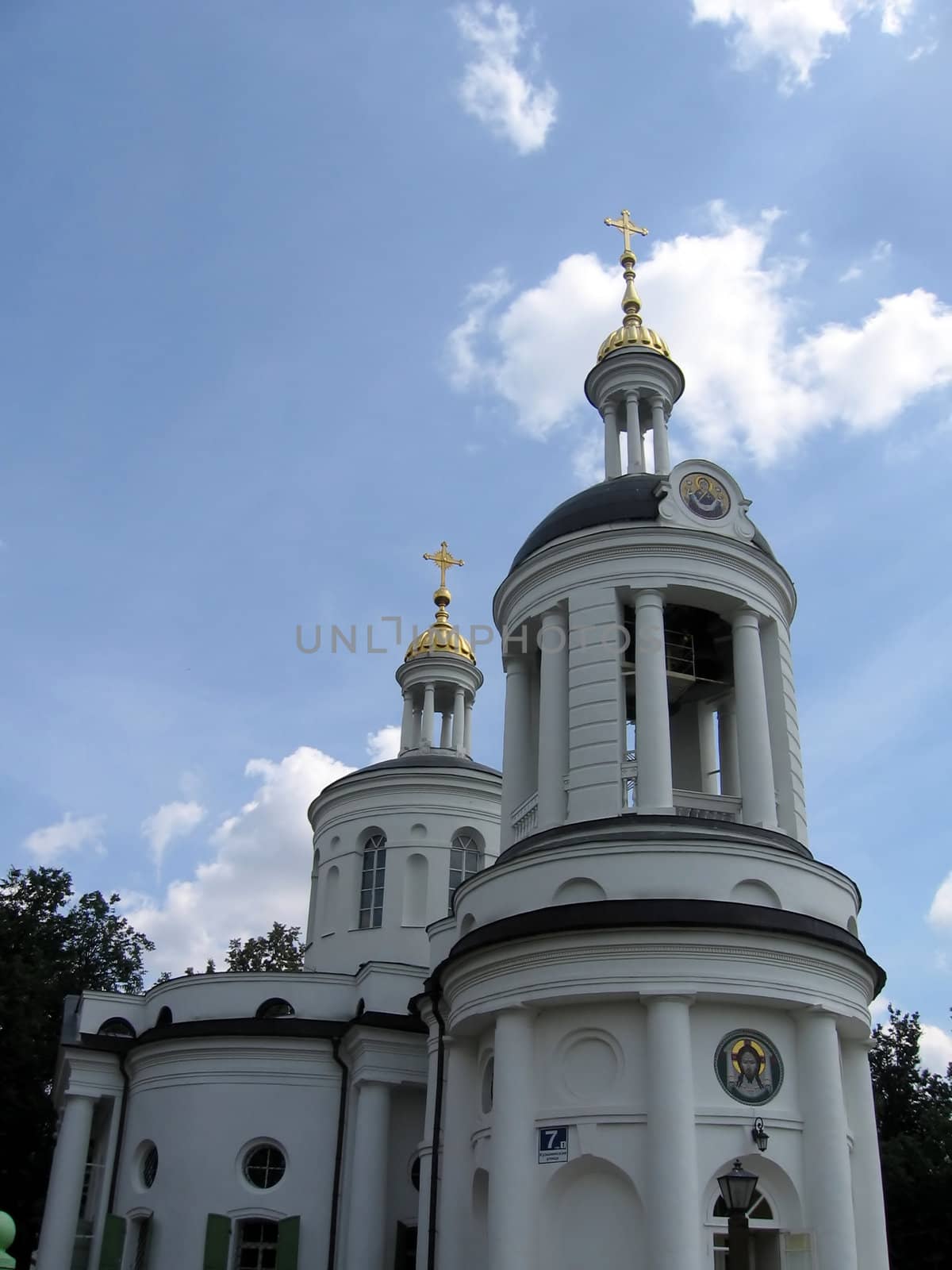 White Russian orthodox church by tomatto