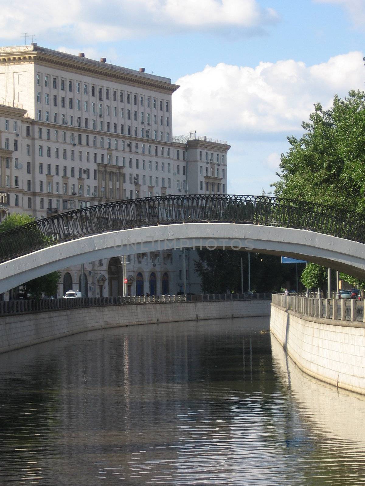 Beautiful foot round bridge over Moscow river