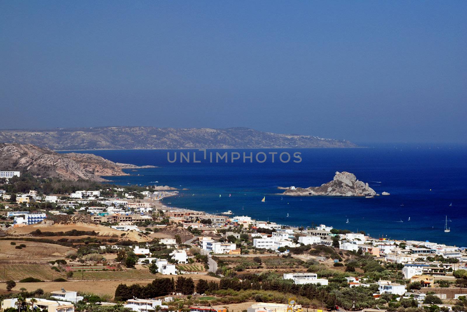 Bay of Kefalos in Greece by fyletto