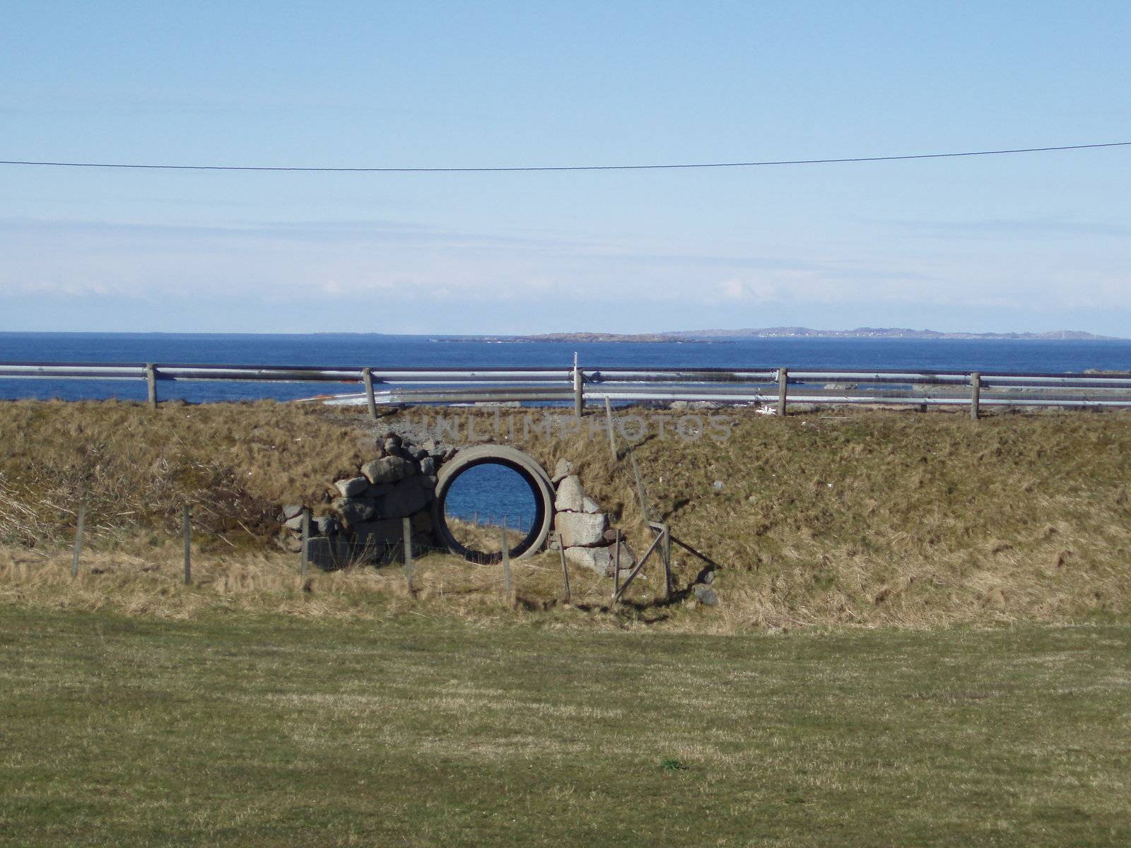 tunnel to the beach