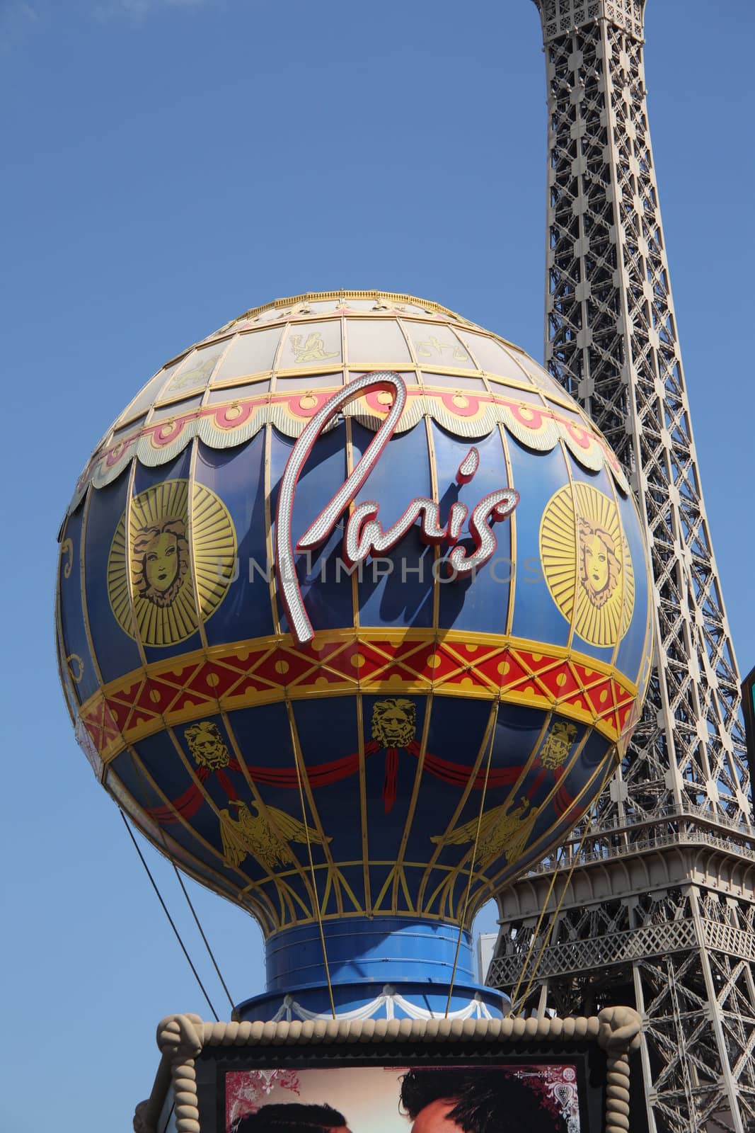 Las Vegas - Paris Hotel by Ffooter