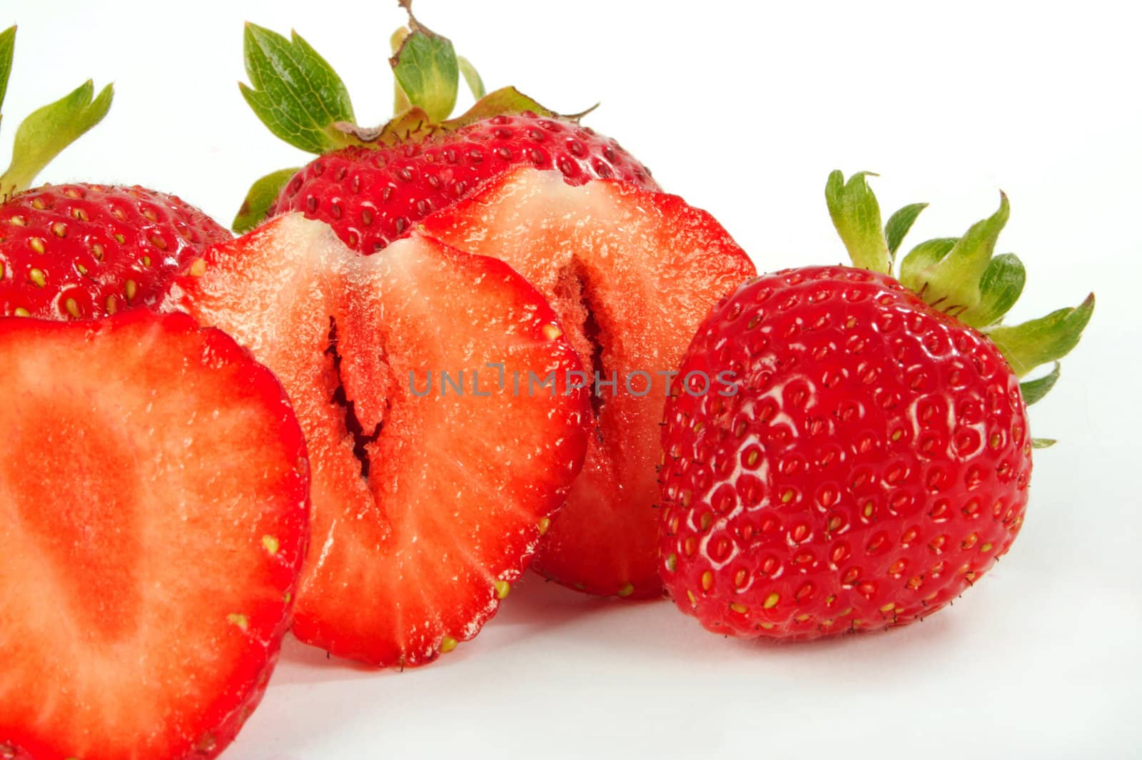 strawberry by Goruppa