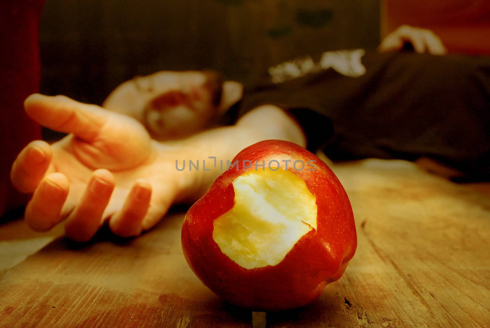 a young man killed by eating a poisonous red apple