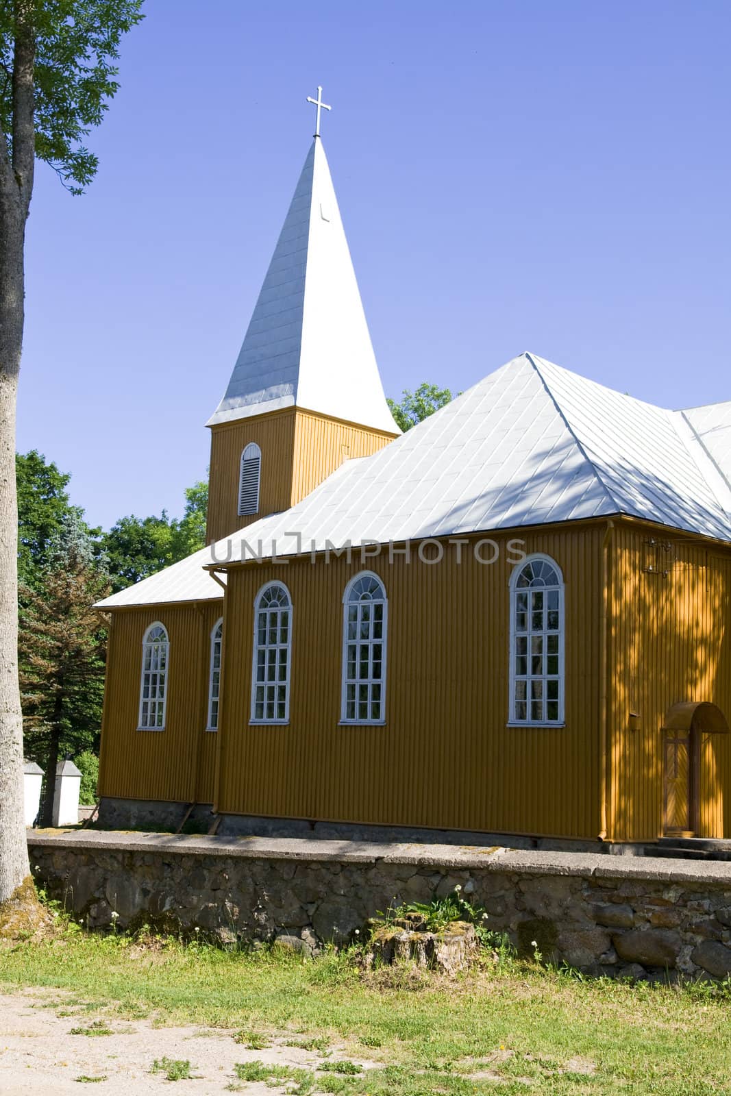 Old church by Nikonas
