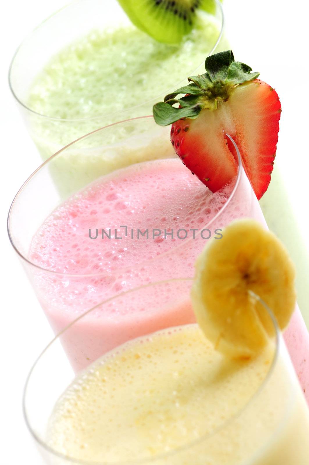 Fruit smoothies by elenathewise