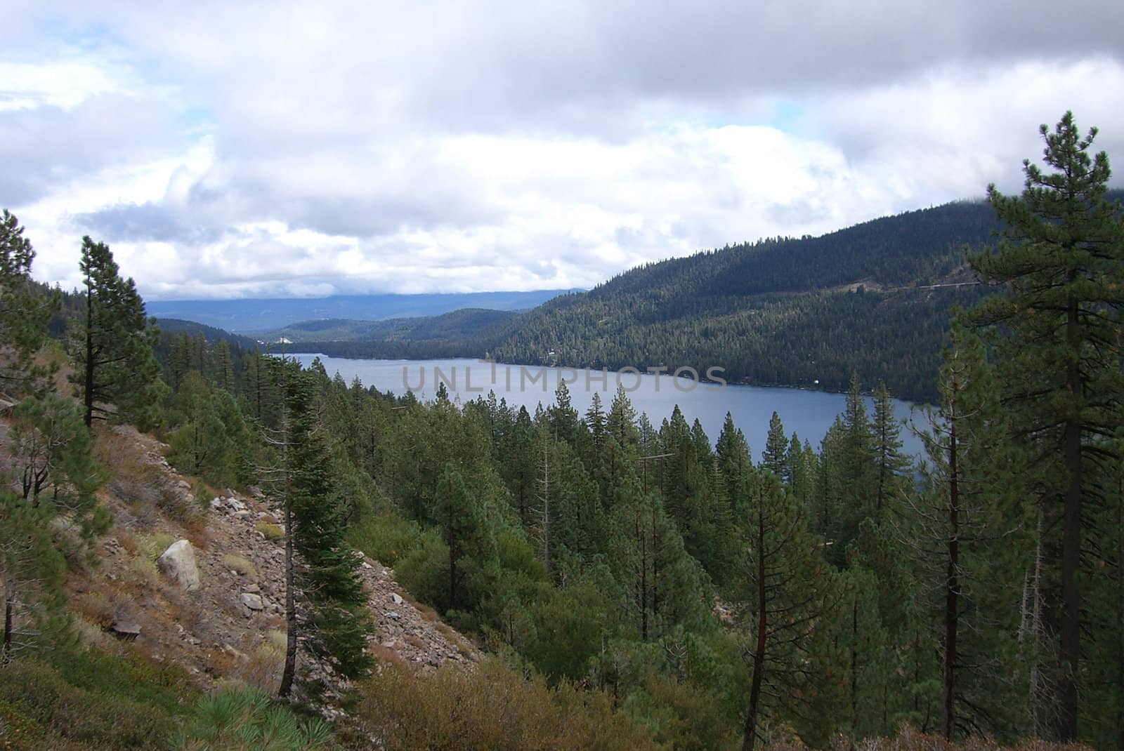 Freshwater lake in California Sierra Nevada Mountains
