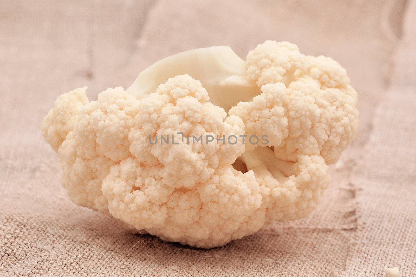 cauliflower by pmaks