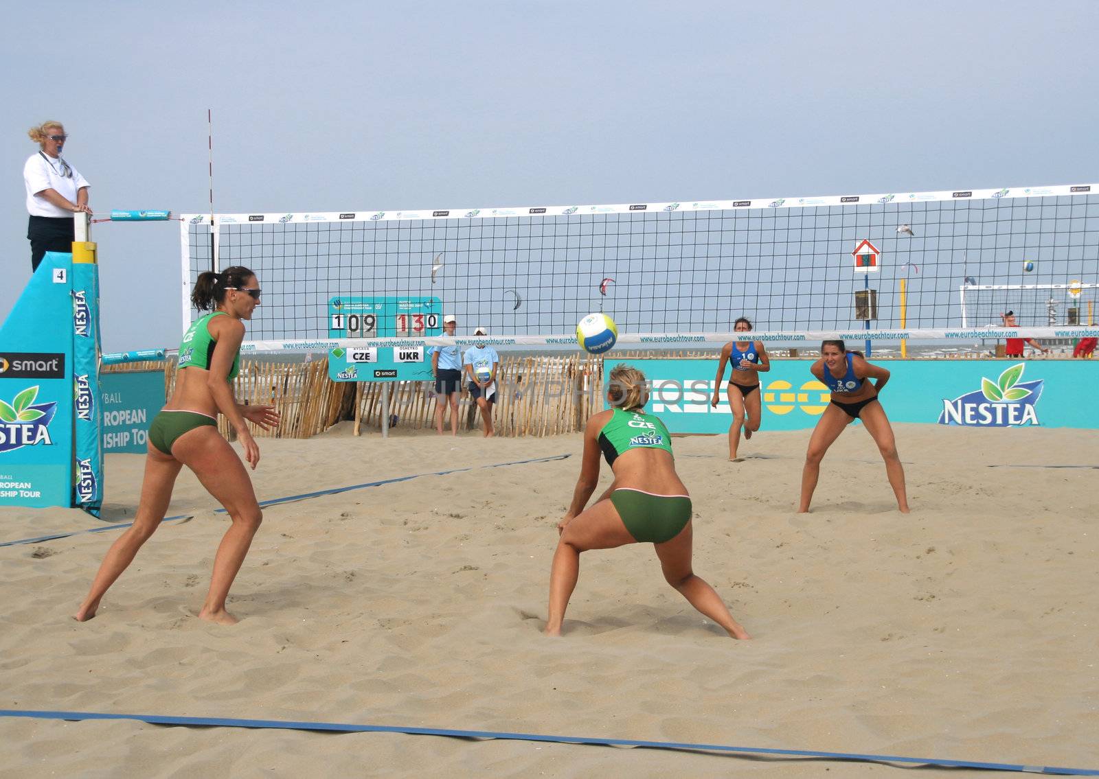 Match at the European Championship Beach Volleyball in Scheveningen, Holland