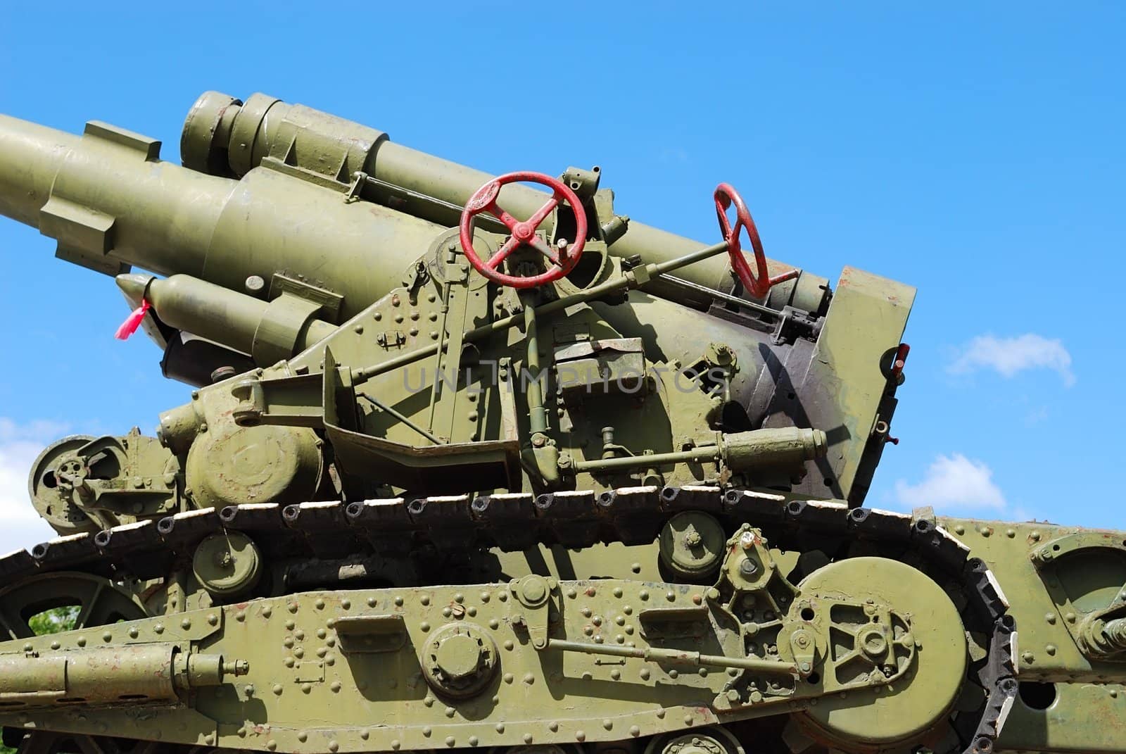 Gun - WWII monument in Russia