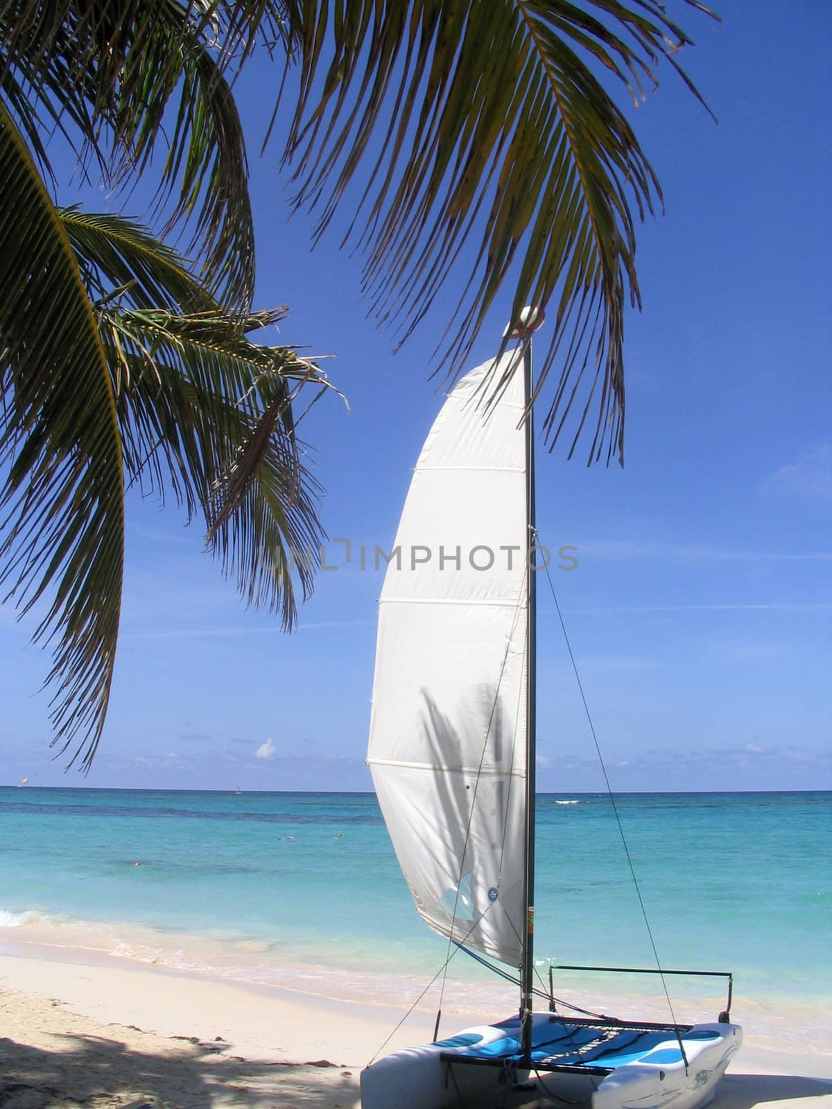 The sailboat at the beach