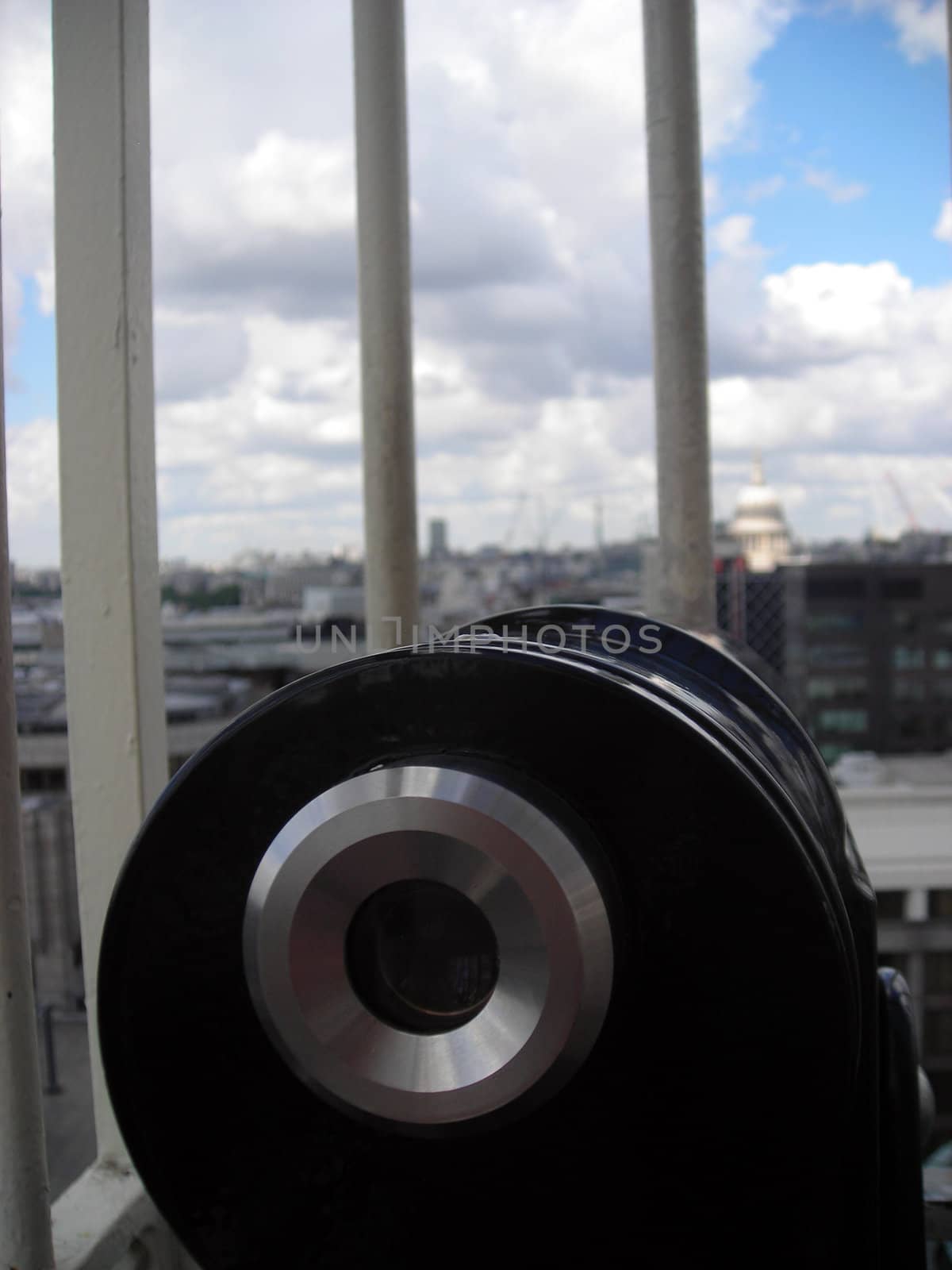 Small telescope pointing to Saint Paul Cathedral from The Monument.