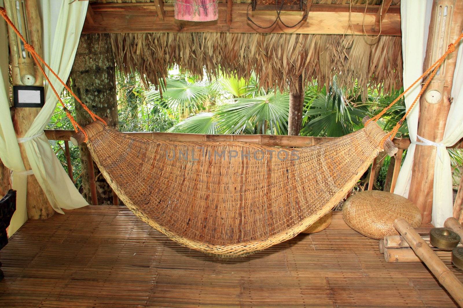 native hammock  by jonasbsl