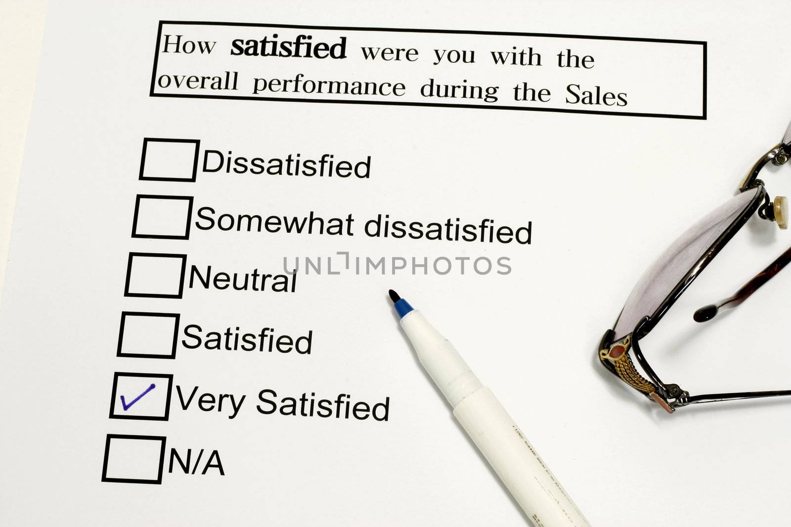 customer service feedback form with blue tick on very satisfied

