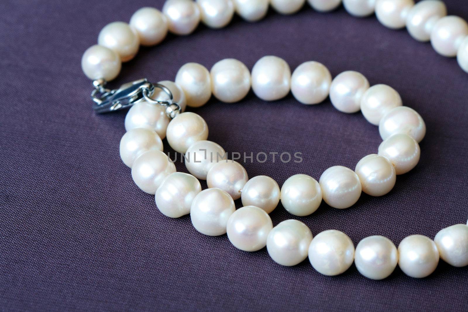 Pearl Necklace by kvkirillov