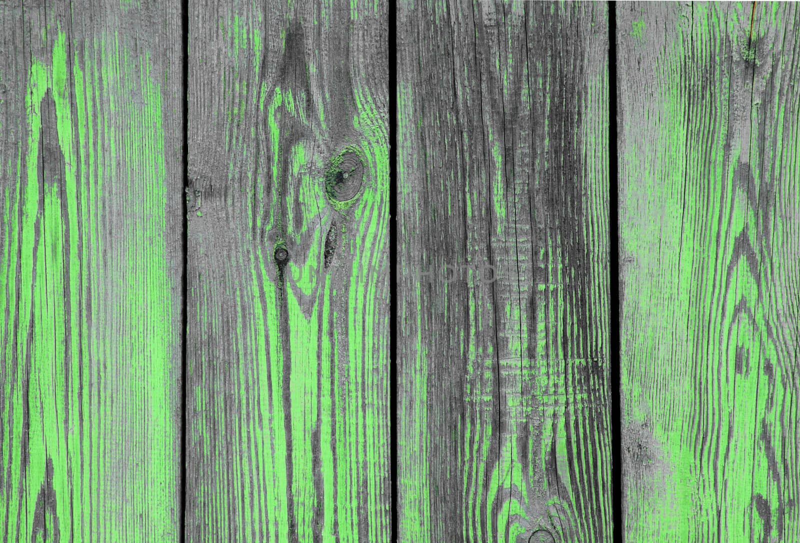Green paint on the old wood by Yaurinko
