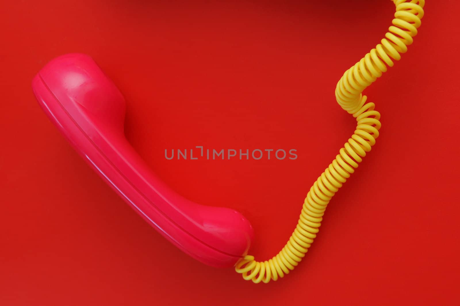 Telephone by Yaurinko