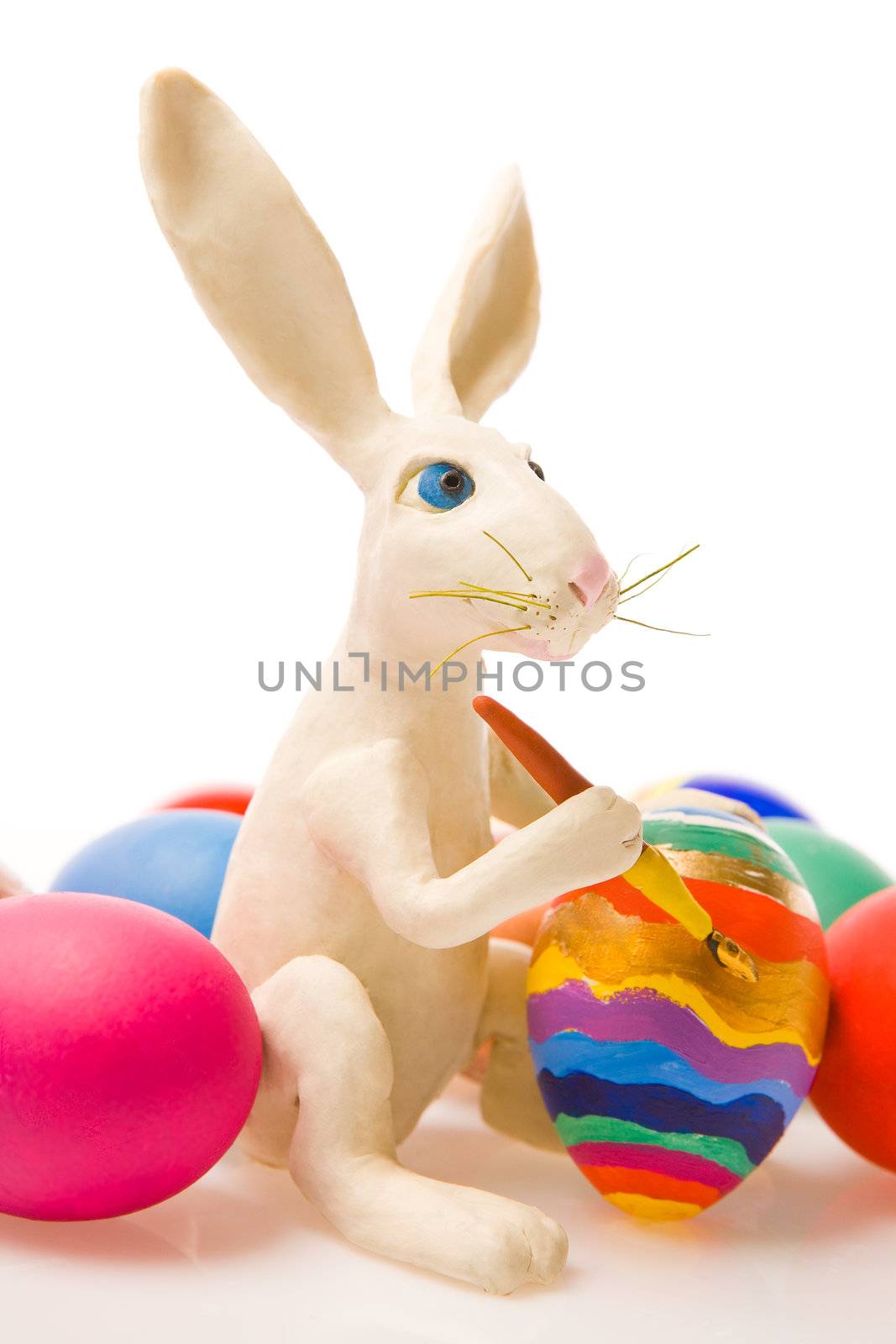 The easter rabbit by Gravicapa