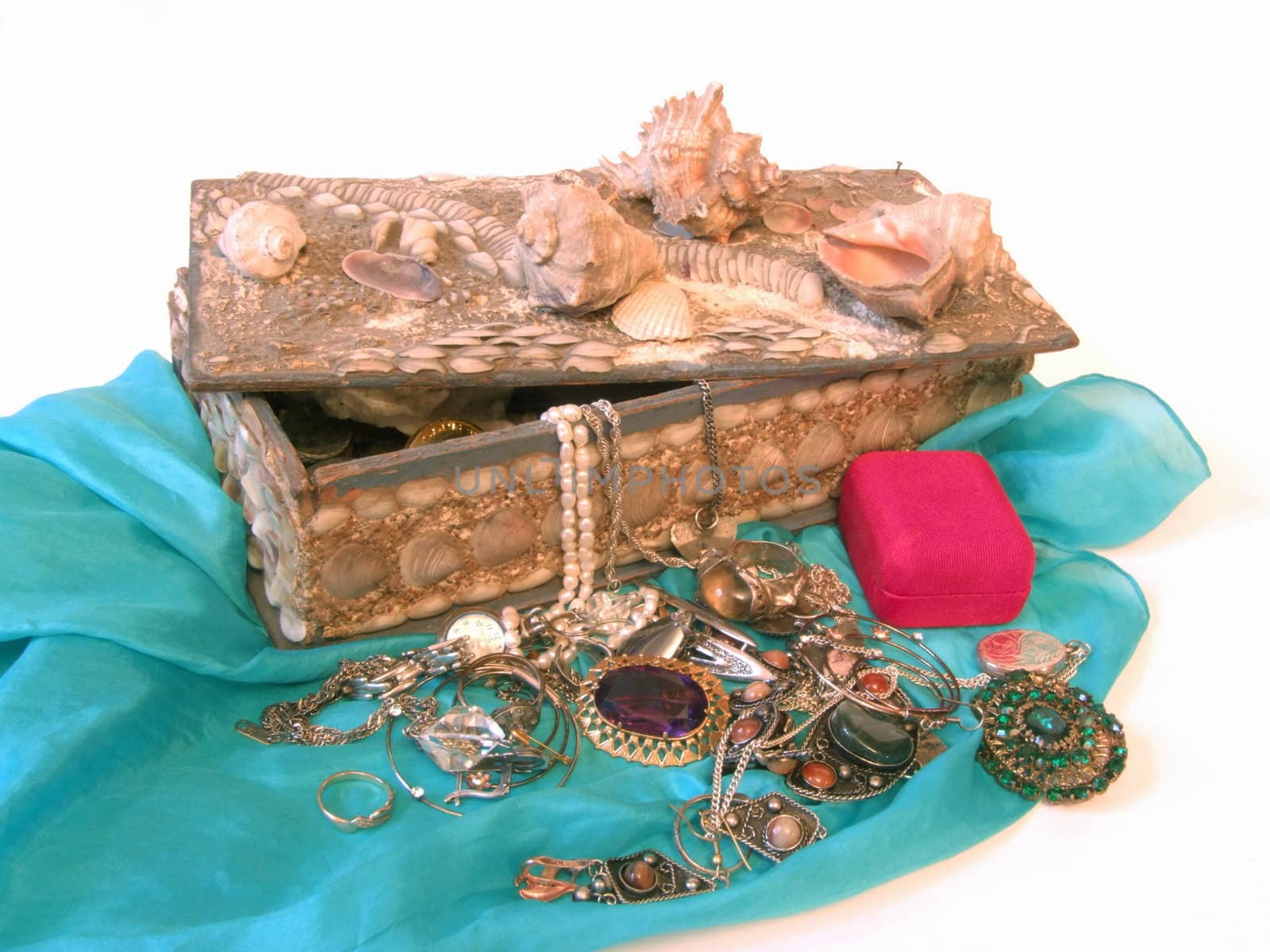 Small box with valuables and treasure 