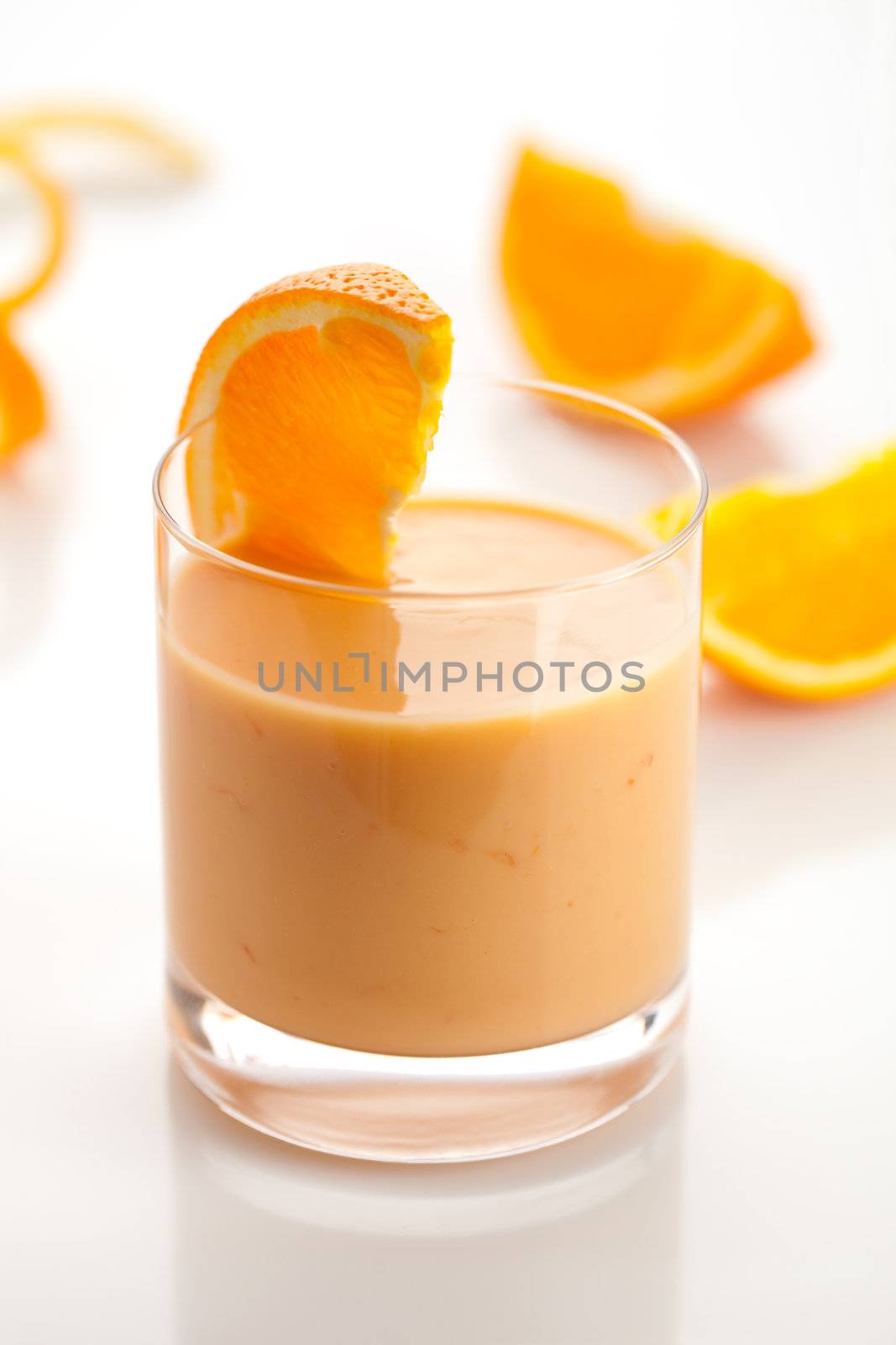 Orange yoghurt by Gravicapa