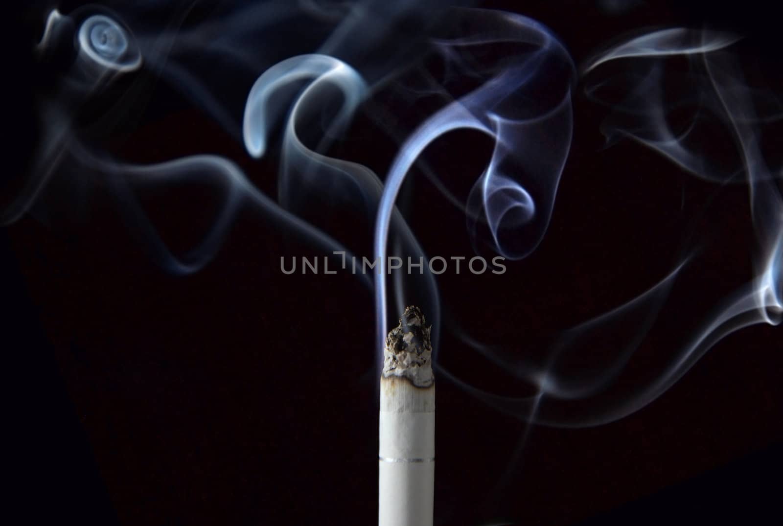 Smoke on black by anki21